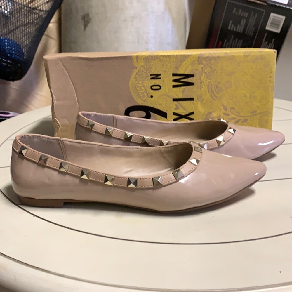 Mix NO. 6 studded flats